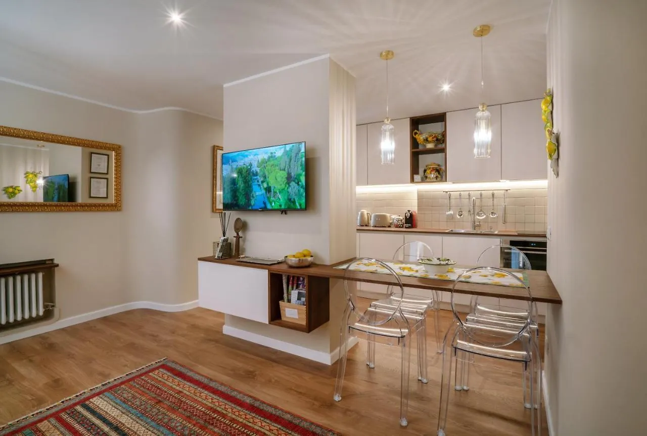 Nyaraló Charming Stay In Roma - Luxury Holiday Apartment
