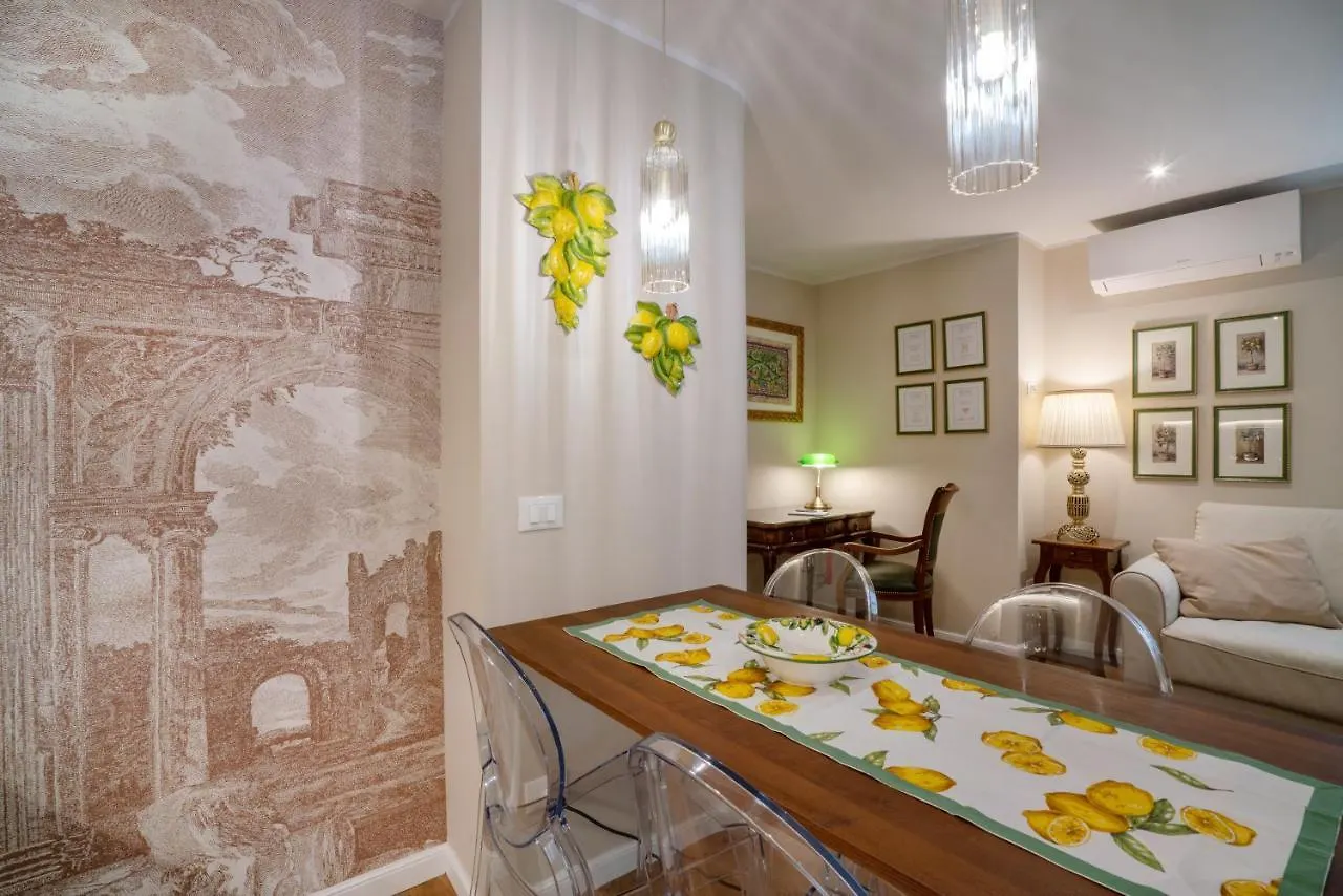 Charming Stay In Roma - Luxury Holiday Apartment