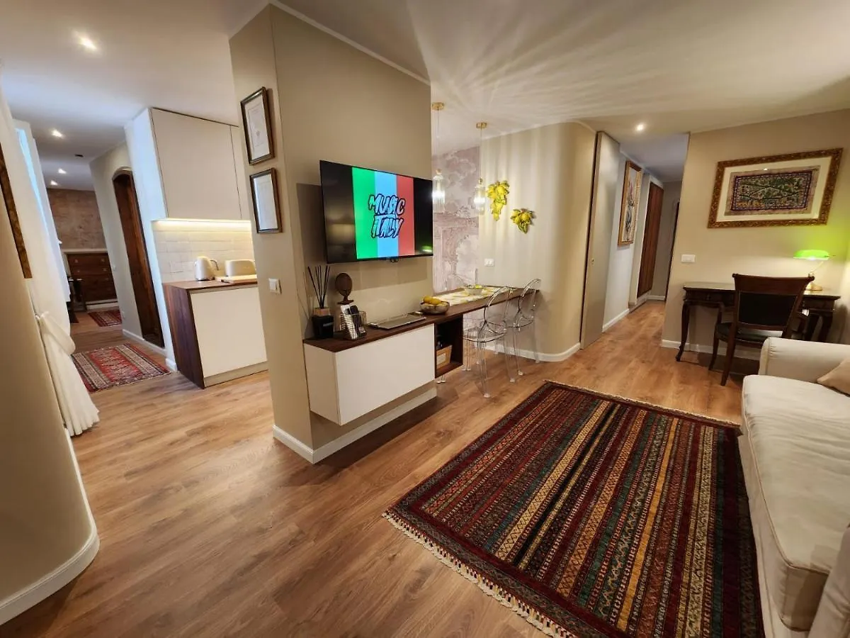 Σπίτι διακοπών Charming Stay In Roma - Luxury Holiday Apartment Ιταλία