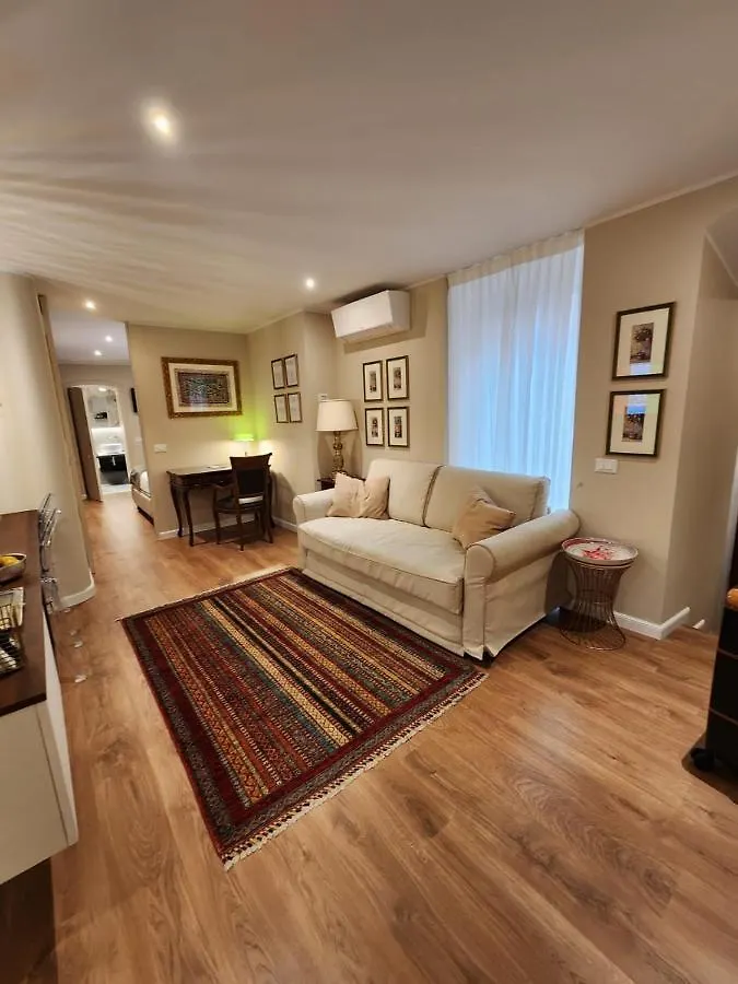 Charming Stay In Roma - Luxury Holiday Apartment Σπίτι διακοπών Ρώμη