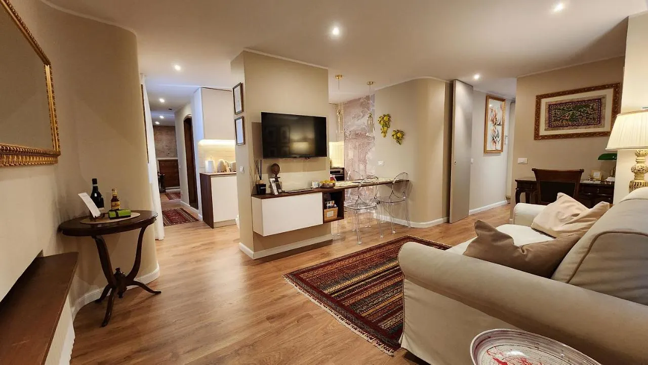 Σπίτι διακοπών Charming Stay In Roma - Luxury Holiday Apartment