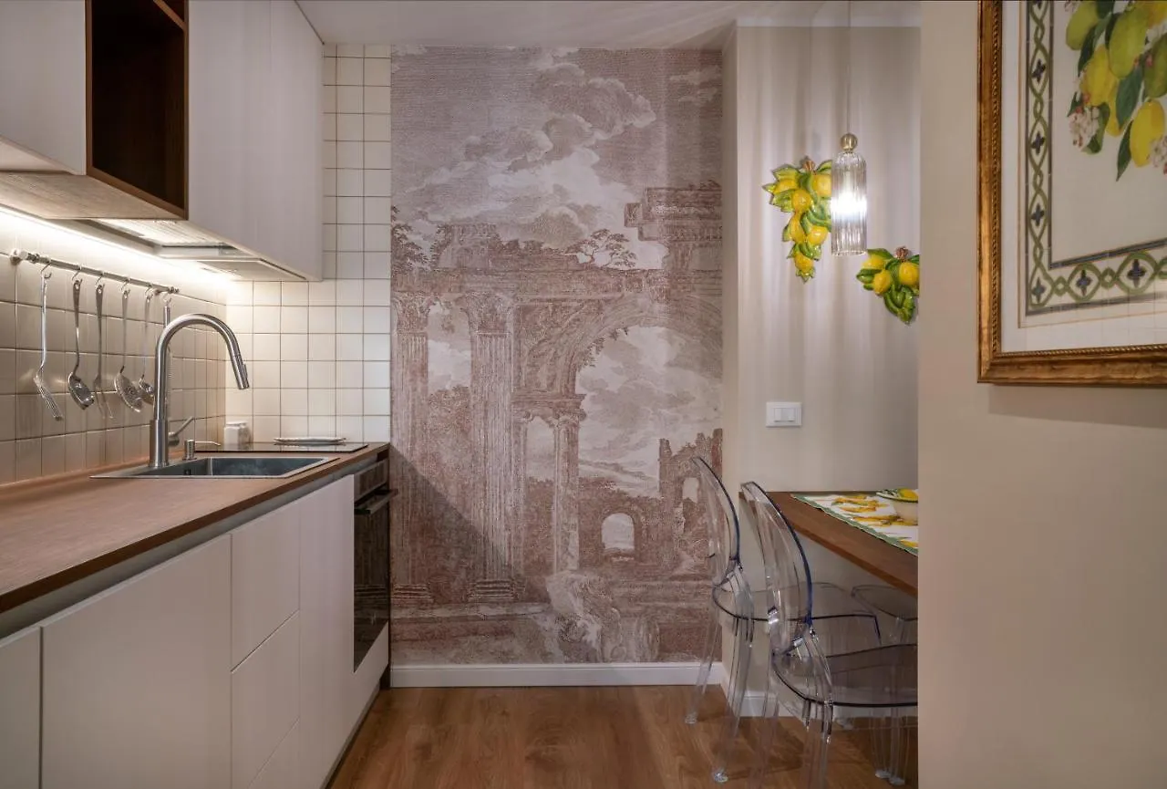 Holiday home Charming Stay In Roma - Luxury Holiday Apartment